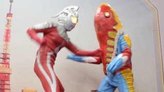 ウルトラセブンとメトロン星人のバトル